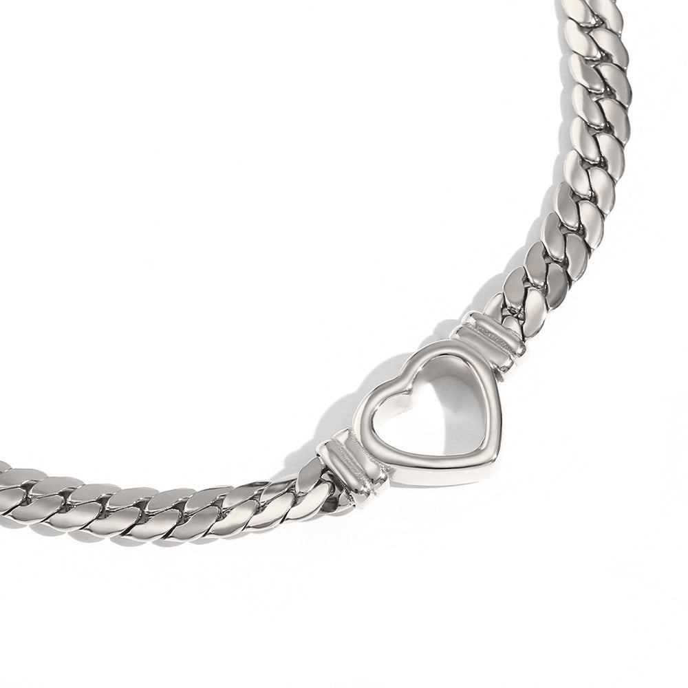 Luana Choker Necklace - Heart Shape Choker (Silver)