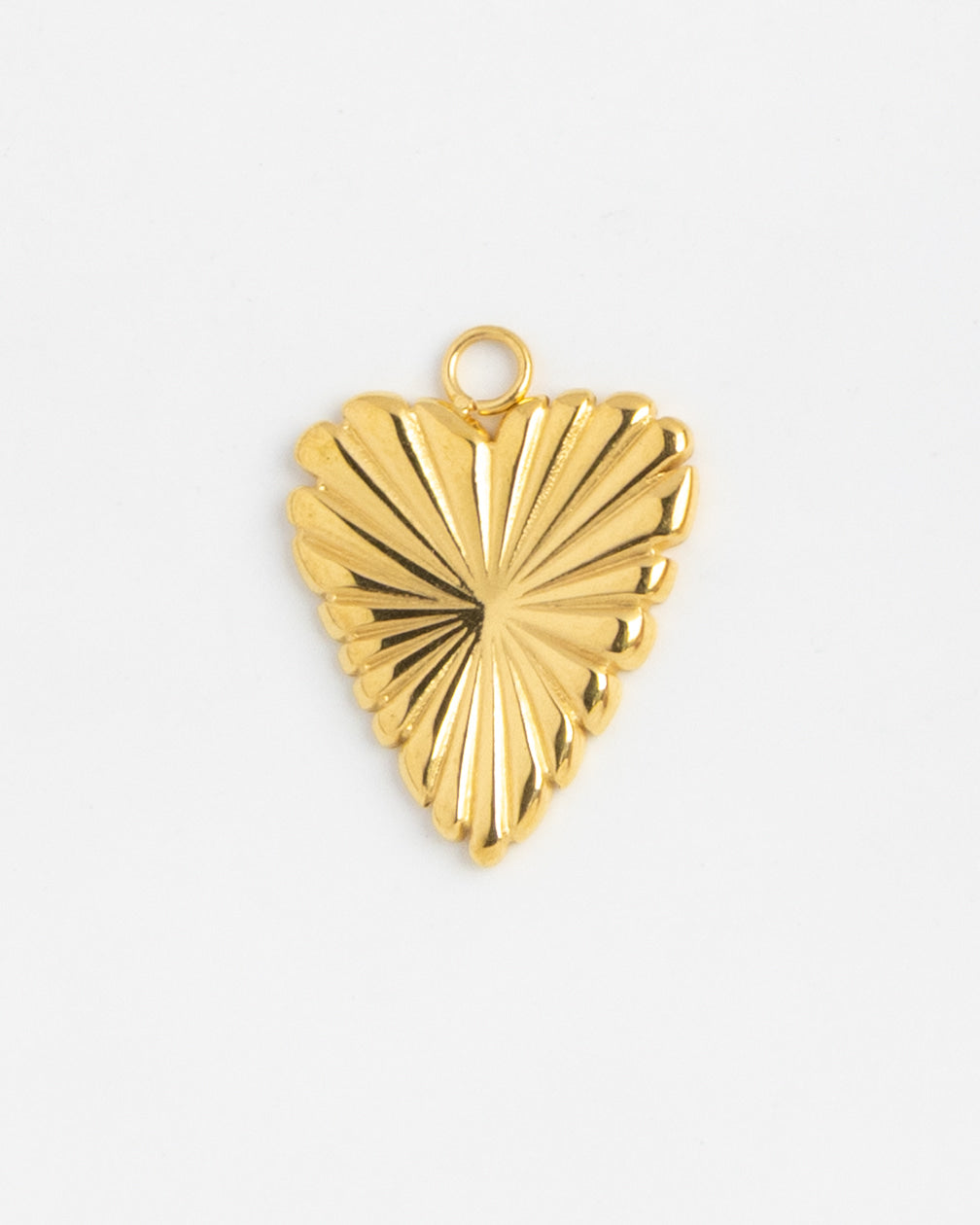 Gold Charm Radiant Heart II