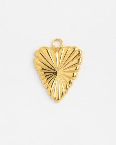 Gold Charm Radiant Heart II