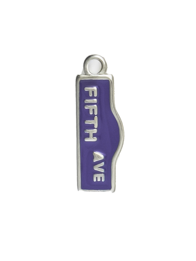 Silver Fifth Ave Sign