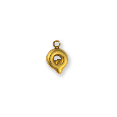 Gold Letter "Q"