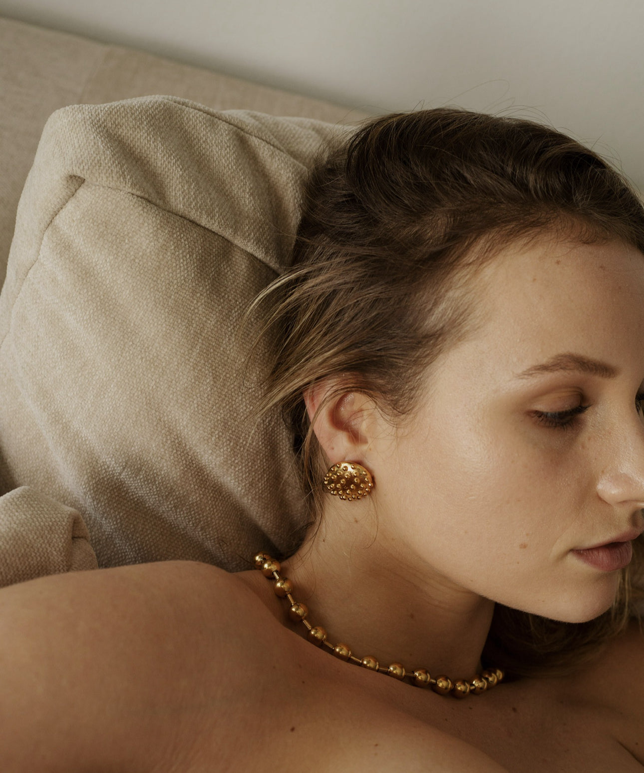 Cata Stud Earrings - Oval Beaded Stud Earrings