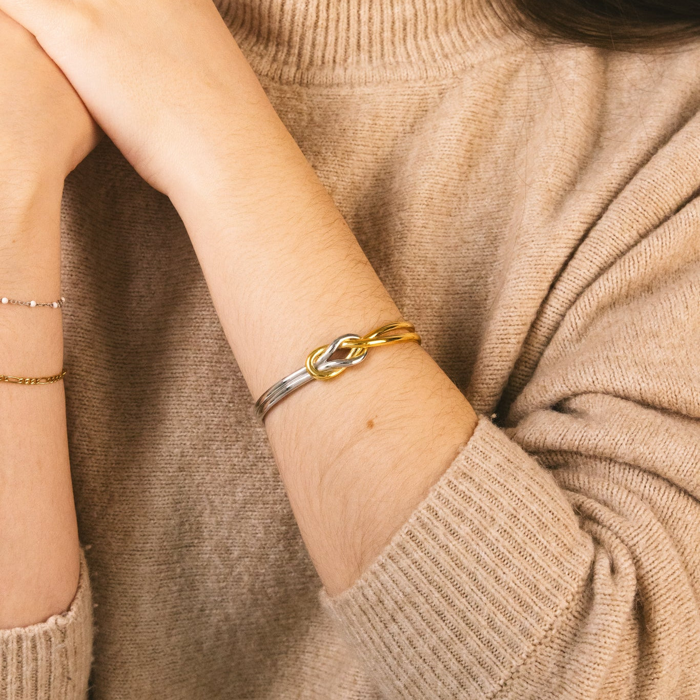 Two-Tone Interlocking Knot Cuff