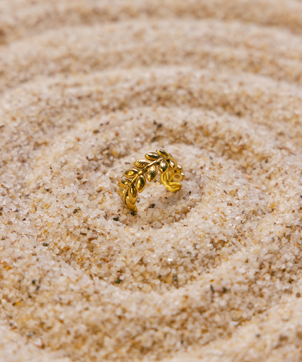 Laurel Leaf Gold Adjustable Band Ring