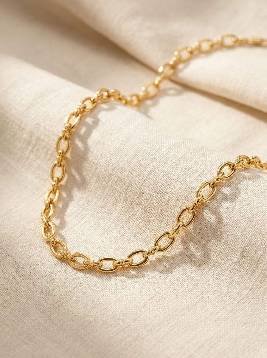 Gold Iconic Chain Necklace