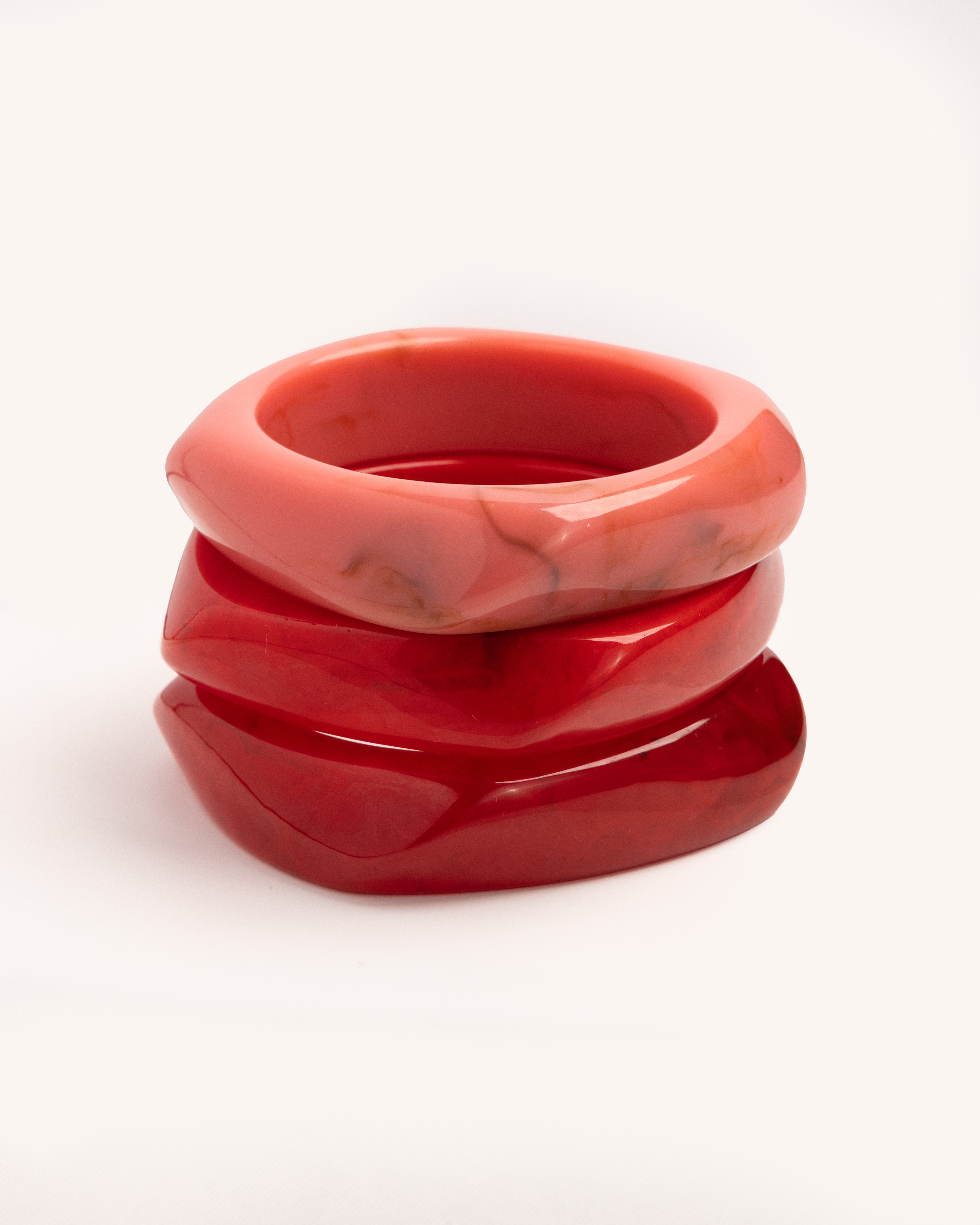 Blush & Cherry Red Wave Bangle Trio - set of 3 stacking bangles, product photo